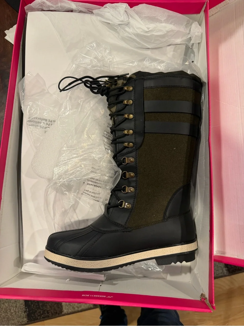 Shoe dazzle Women’s Esabell Lace Up Fur lined Flat Boots Olive Size 6.5 M US